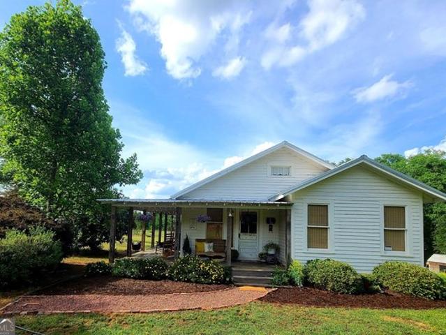 House for sale in Baxley, Georgia