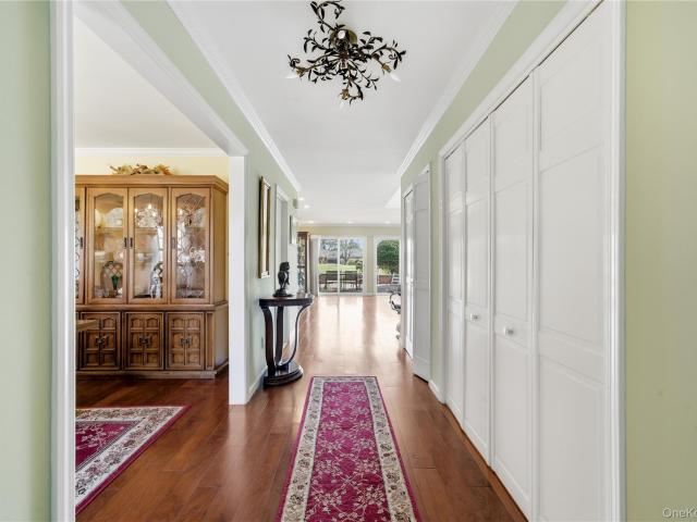 Condo for sale in Bohemia, New York