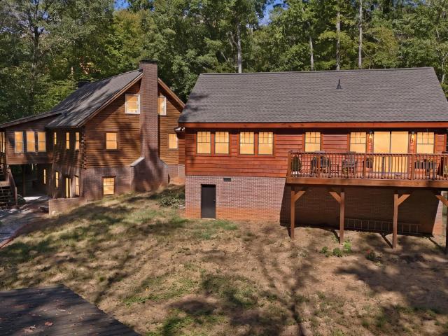 House for sale in Jarrett, Toccoa