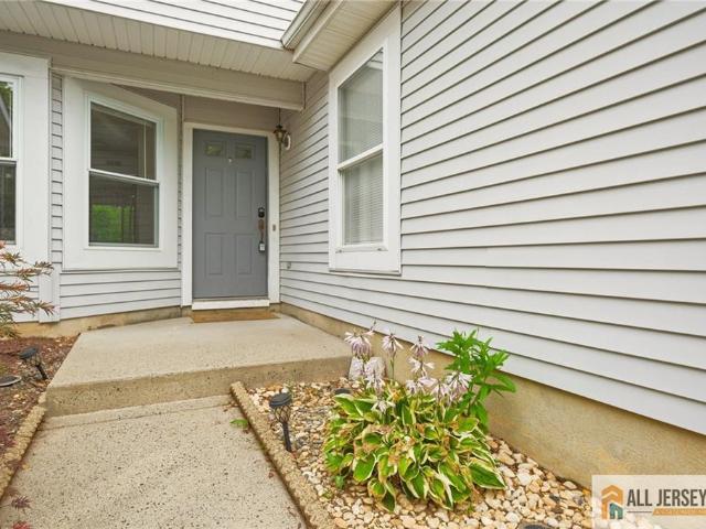 Townhouse for sale in East Brunswick, New Jersey