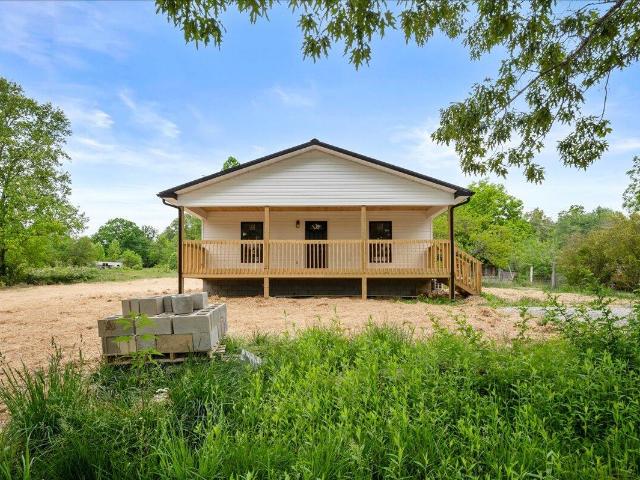 House for sale in Williamsburg, Kentucky