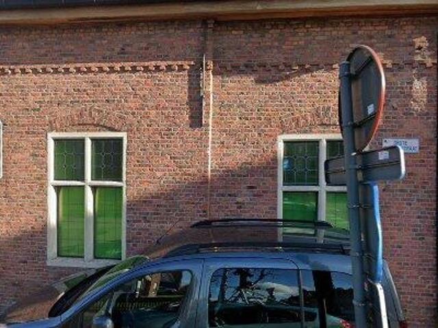 Bureau vente à Tamise, Oost-Vlaanderen