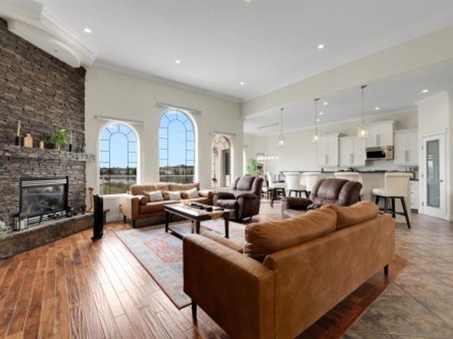 House for sale in Wedgewood, Alberta