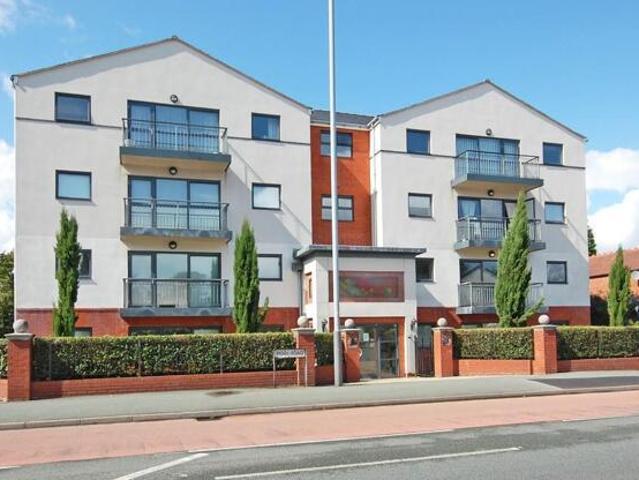 House for sale in Goldthorn Hill, West Midlands