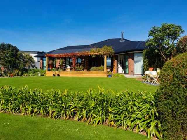 House for sale in Marlborough