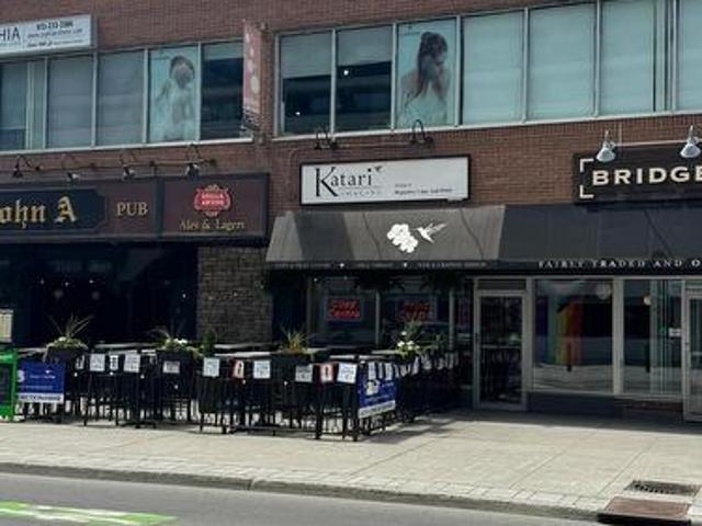 Commercial for rent in Somerset, Ottawa