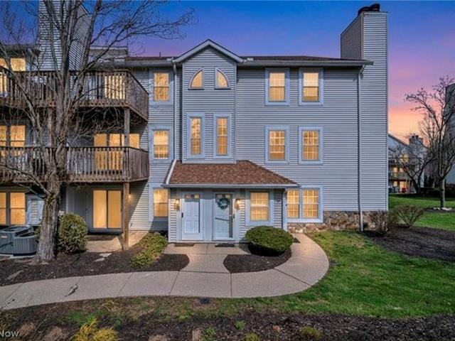 Condo for sale in Westlake, Ohio