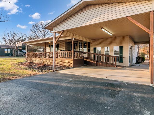 Commercial for sale in Tennessee