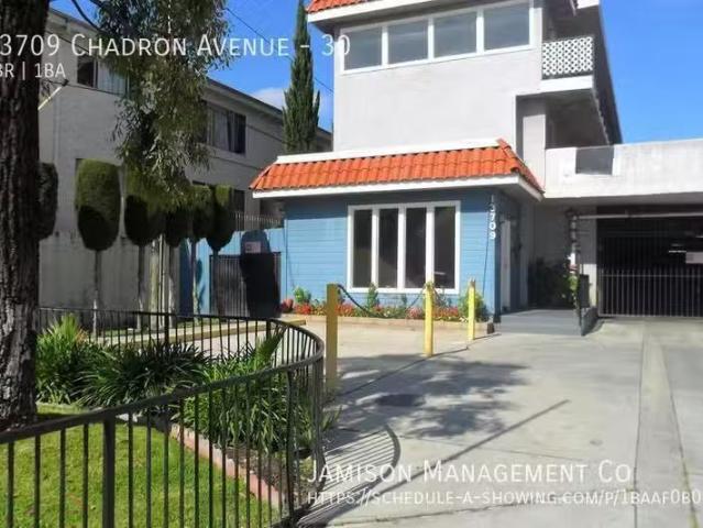 Condo for rent in North Hollywood