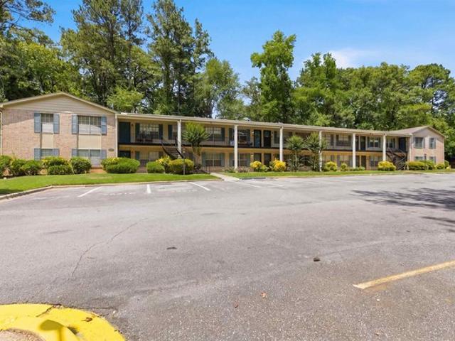 Condo for sale in Hoover, Alabama