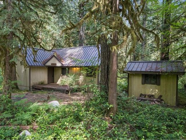 House for sale in Oregonia