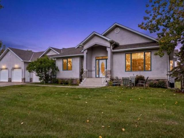 House for sale in Rocky View County, Alberta