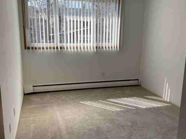 Apartment for rent in Hennepin, Minnesota