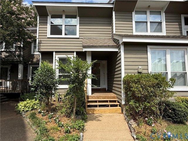 Condo for sale in Virginia