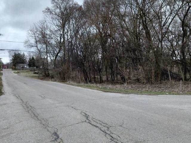 Land for sale in Wauconda, Illinois