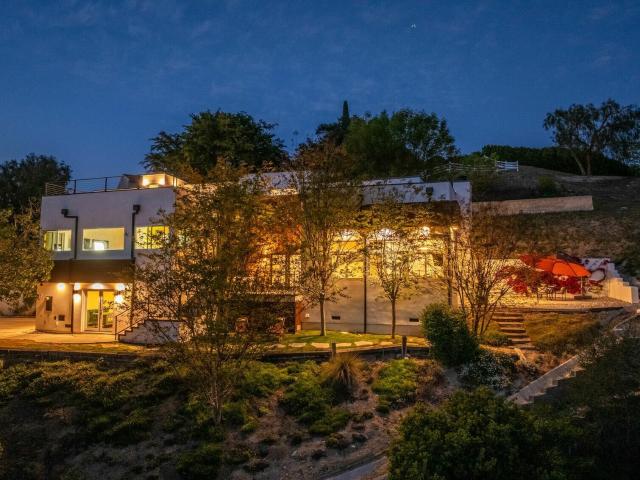 House for sale in Agoura Hills