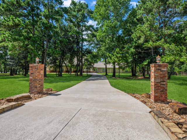 House for sale in Magnolia, Texas