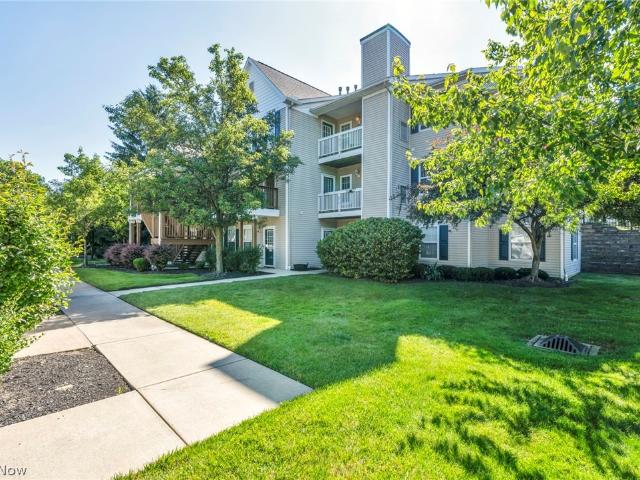 Condo for sale in Westlake, Ohio
