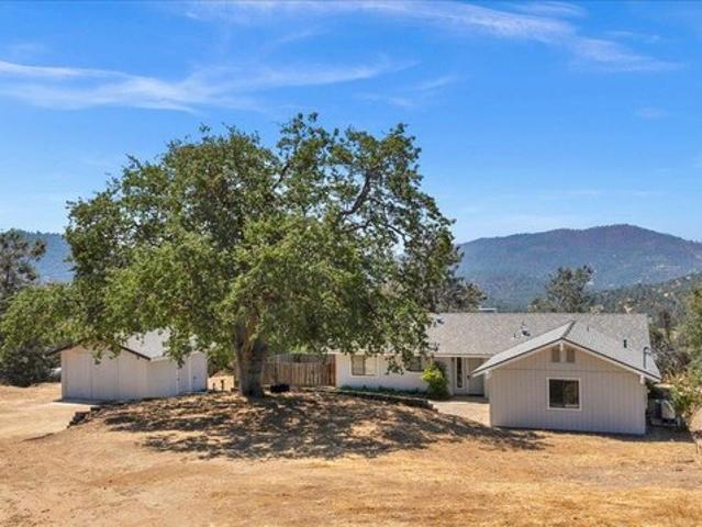 House for sale in Tollhouse, California