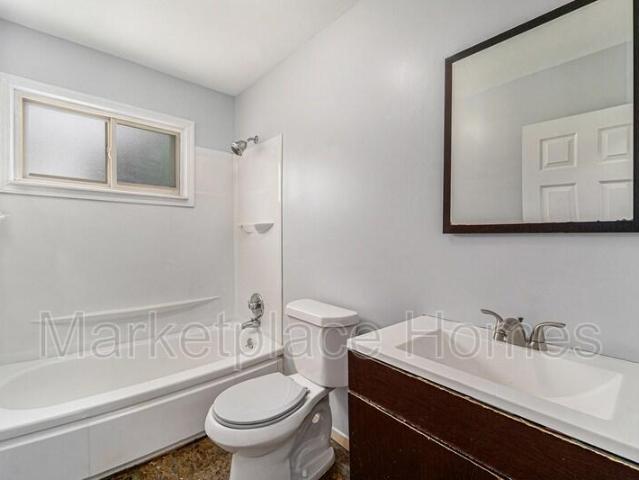 House for rent in Roseville