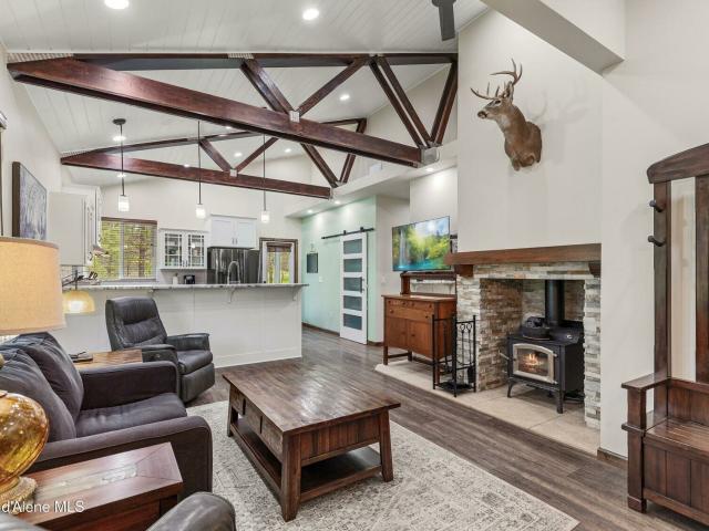 House for sale in Athol
