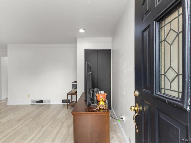 House for sale in Kingswood, Warren