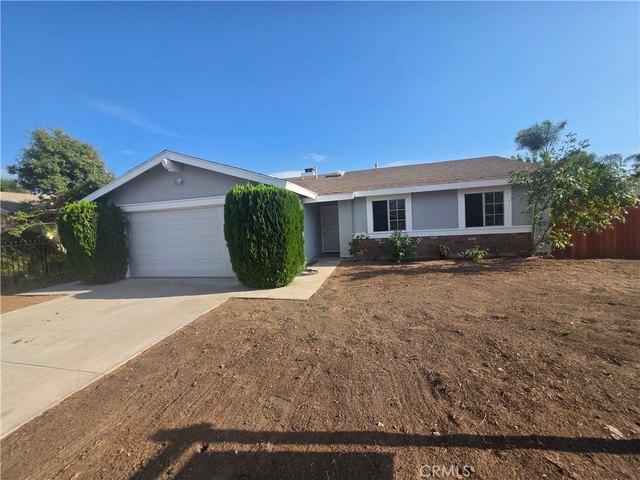 House for sale in Highland, San Bernardino County