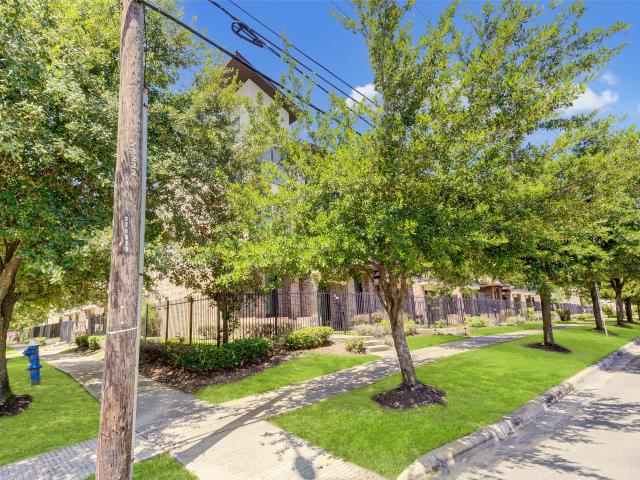 Townhouse for sale in Houston Townhouse for sale in Houston