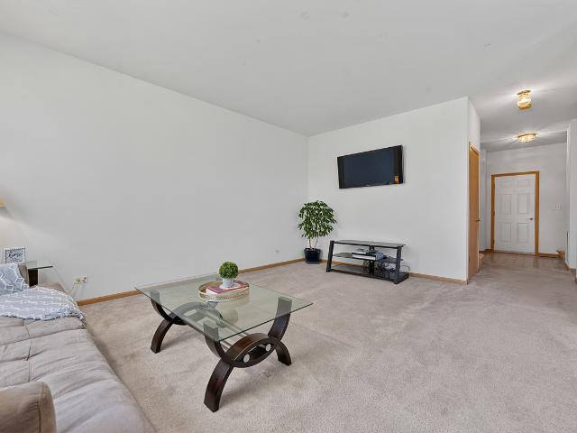 Townhouse for sale in Wauconda, Illinois