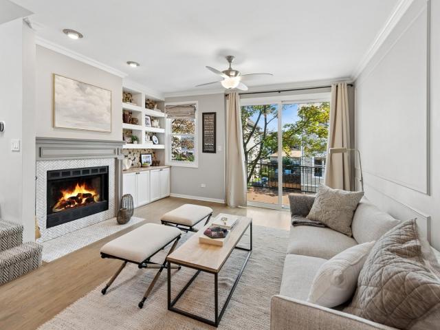 Townhouse for sale in Chicago Park, Illinois