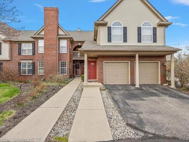 Condo for sale in Novi, Michigan