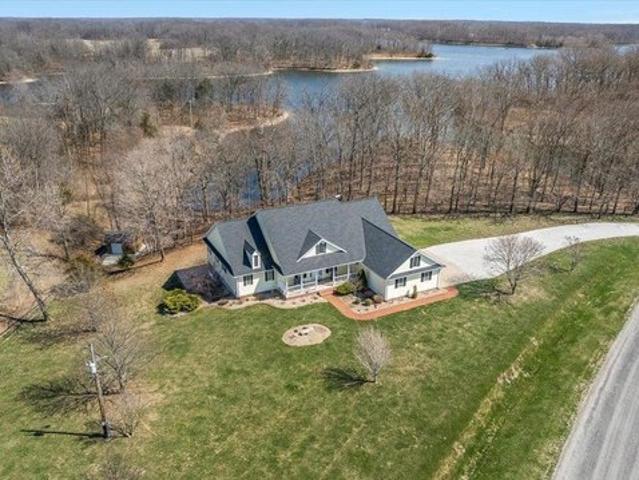 House for sale in Palmyra, Illinois