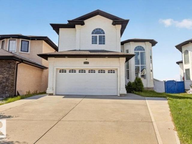 House for sale in Wedgewood, Alberta