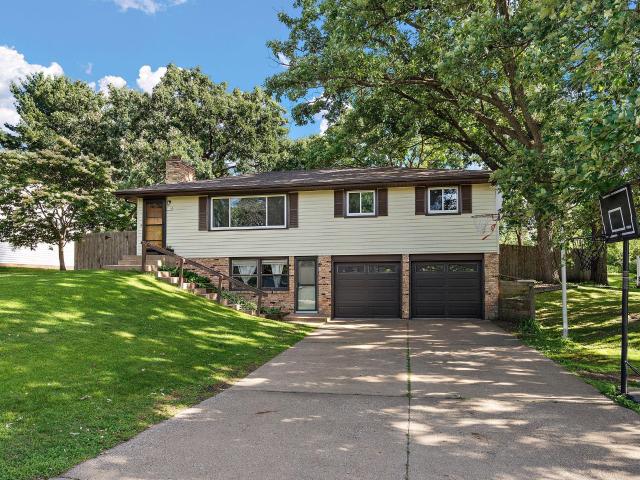 House for sale in Coon Rapids, Minnesota
