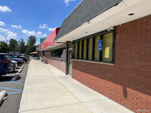 Commercial for sale in Livonia