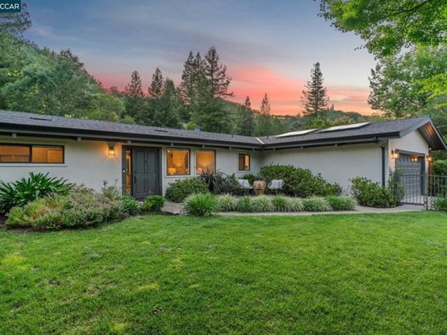 House for sale in Alamo, California
