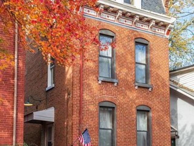 House for sale in Saint Louis, Missouri
