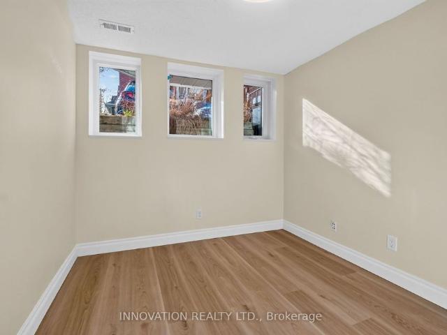 House for rent in Somerset, Ottawa