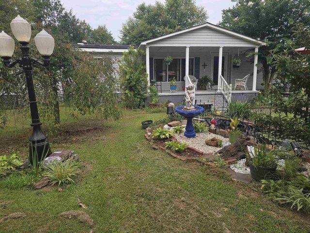 House for sale in Hamilton, Alabama