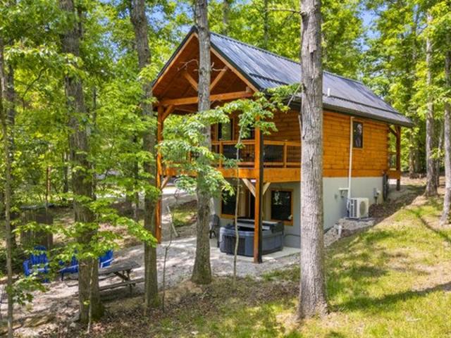 House for sale in Powell, Kentucky