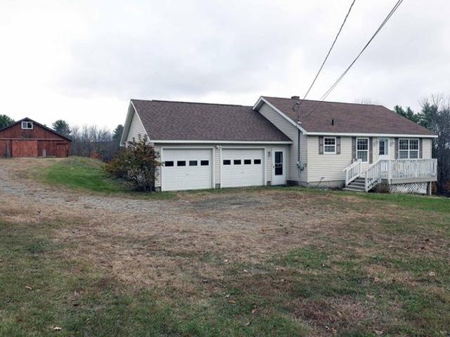 House for sale in Readfield, Maine