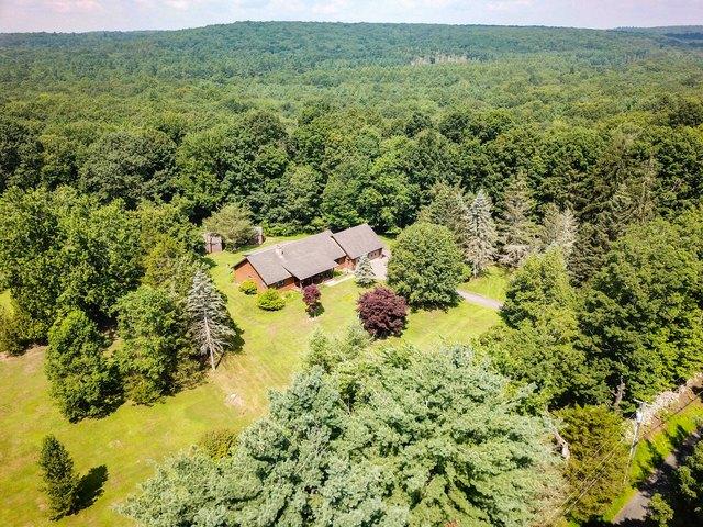 House for sale in Plymouth, Connecticut