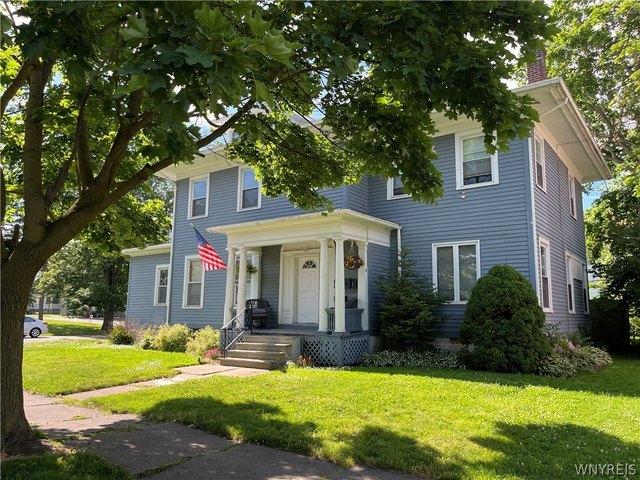 House for sale in Niagara, New York
