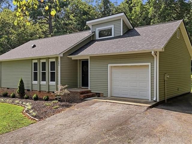 House for sale in Central, South Carolina