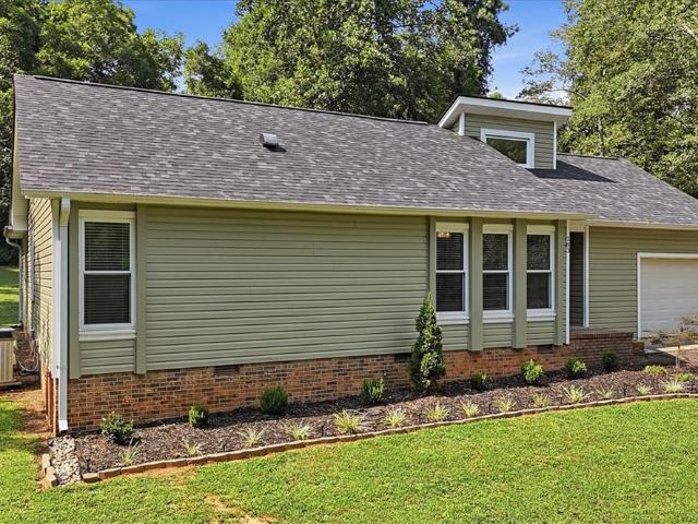 House for sale in Central, South Carolina