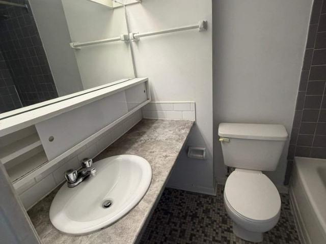 Apartment for rent in Mulhurst Bay, Ontario