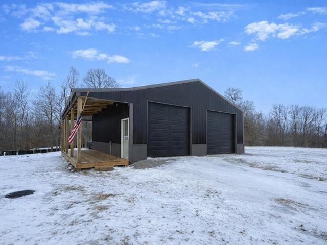 House for sale in Nancy, Kentucky