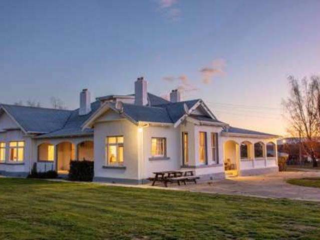 Property for sale in Otakou