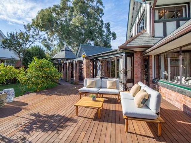 House for sale in Merivale, Canterbury