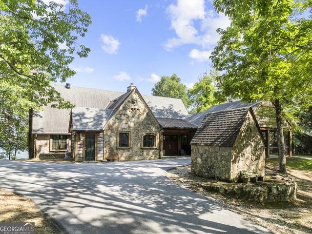 House for sale in Menlo, Georgia